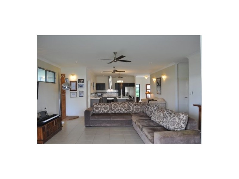 2 Marrabala Court, Lyons NT 0810