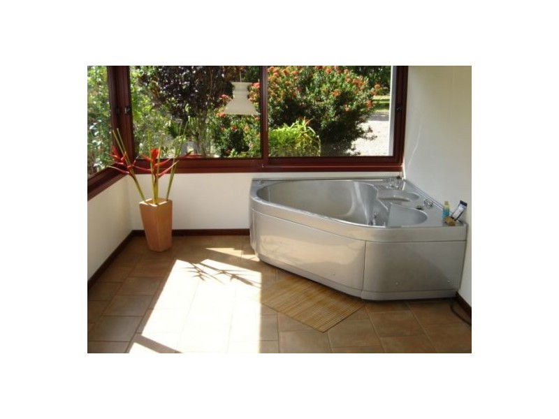 70 Pangola Rd, Humpty Doo NT 0836