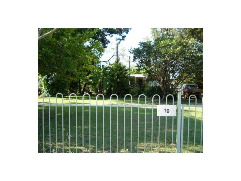 10 Dogherty St, Adelaide River NT 0846