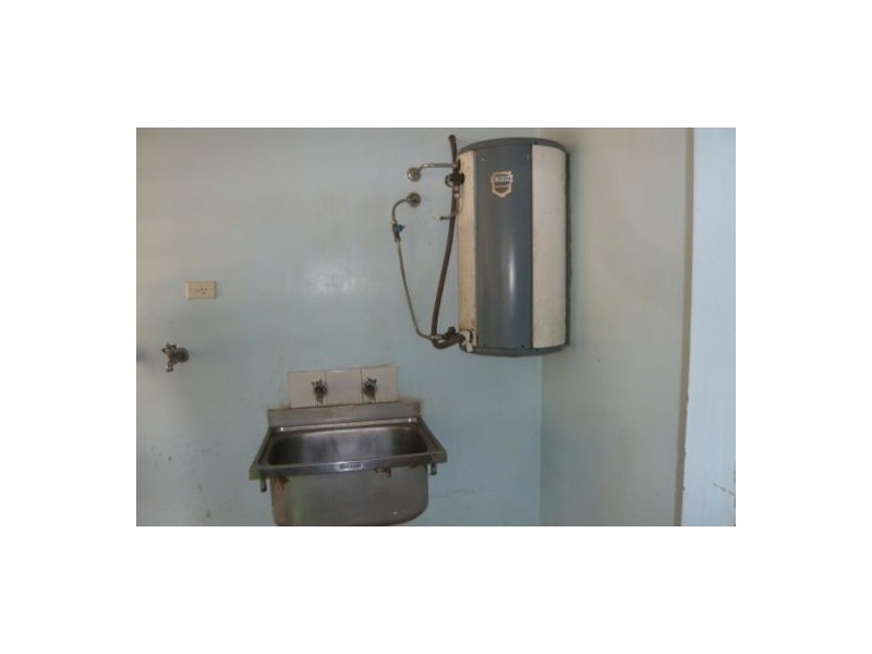 10 Jensen St, Pine Creek NT 0847