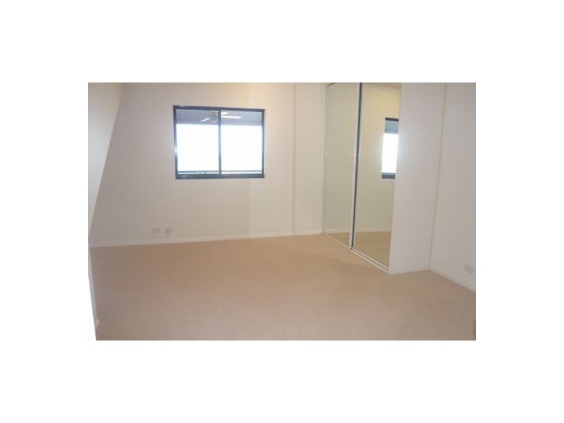 35/24 Harry Chan Ave, Darwin NT 0800