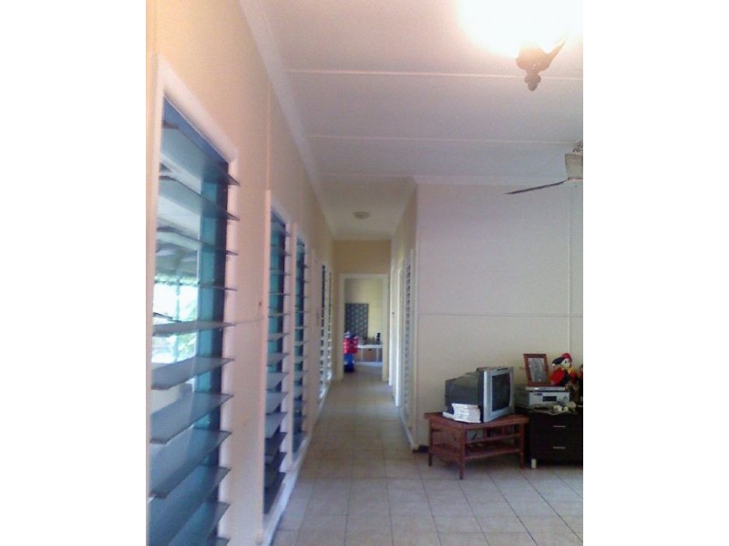 17 Wandaree St, Batchelor NT 0845