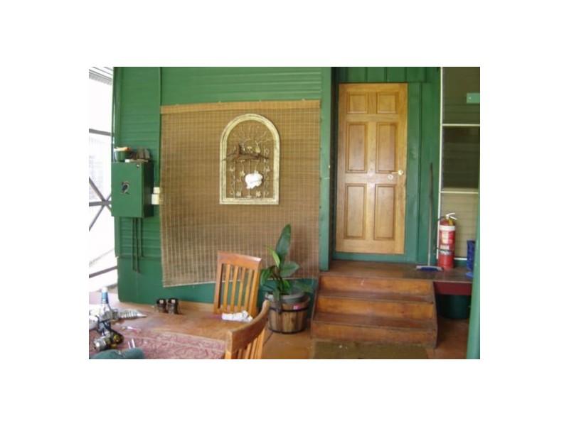 17 Memorial Terrace, Adelaide River NT 0846