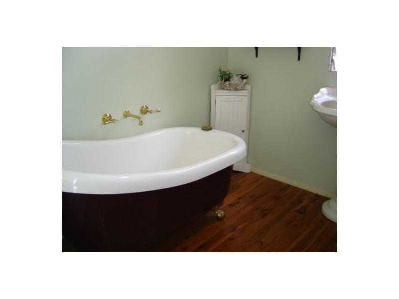 17 Memorial Terrace, Adelaide River NT 0846