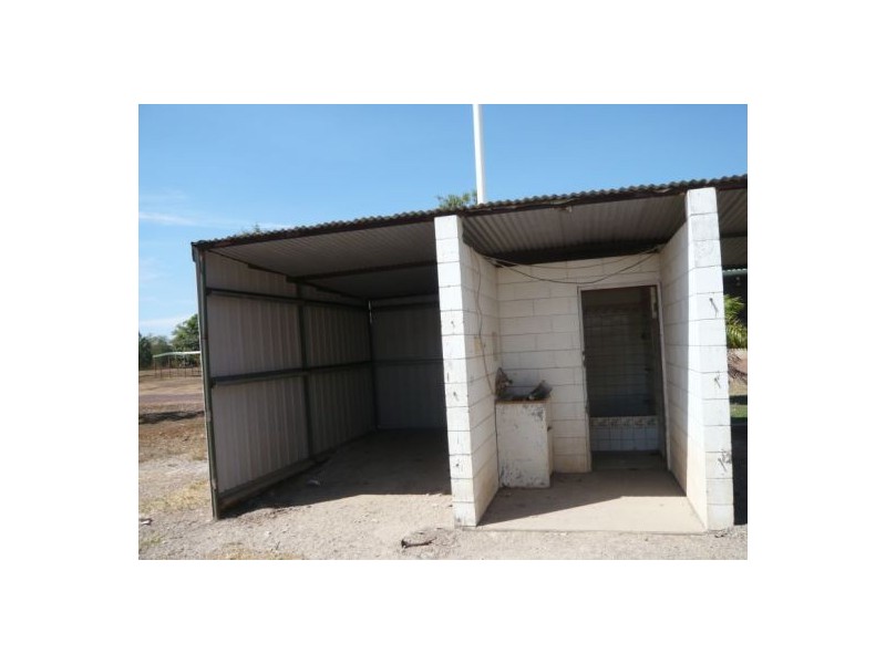 75 Bradley Rd, Livingstone NT 0822