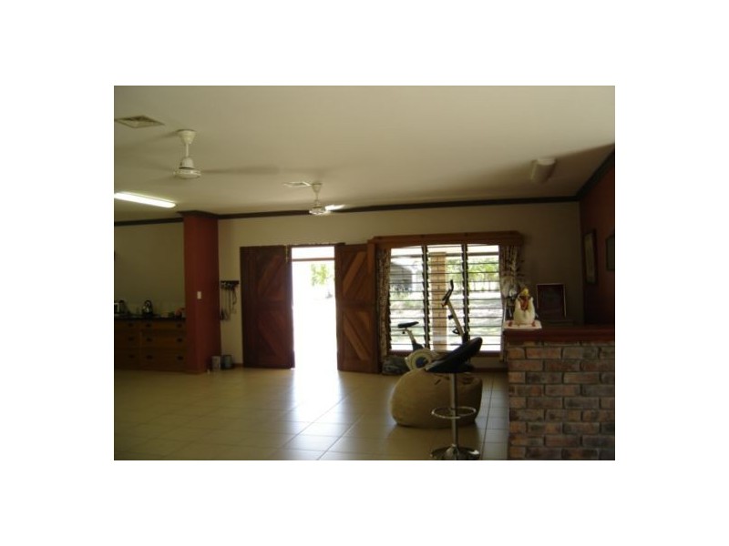 19 Valencia Rd, Girraween NT 0836