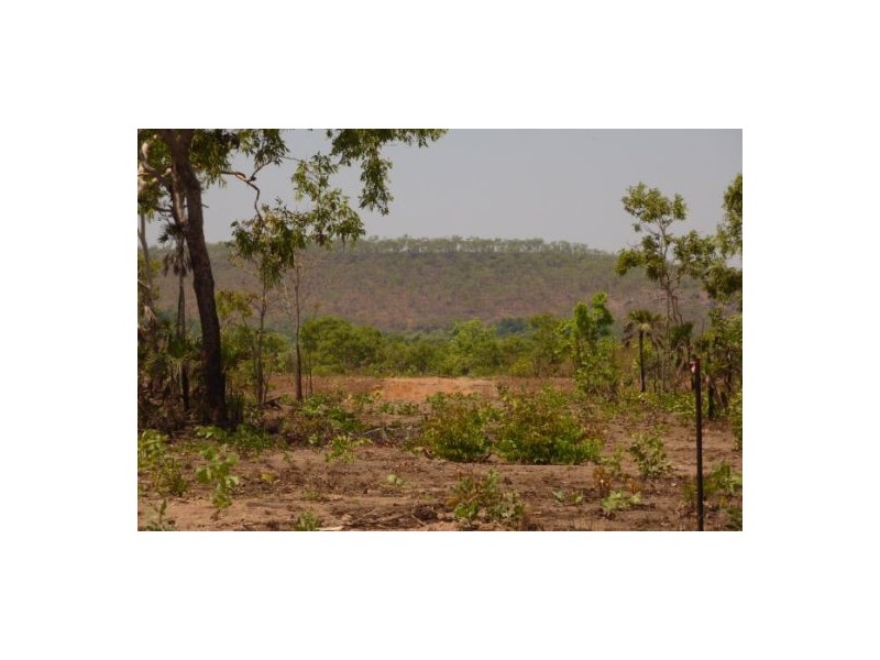 1/1927 Hundred Of Hart, Batchelor NT 0845