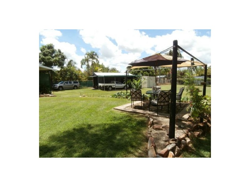 8 Little St, Pine Creek NT 0847