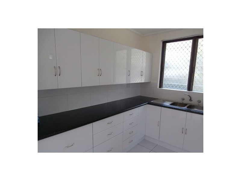 9 Little St, Pine Creek NT 0847