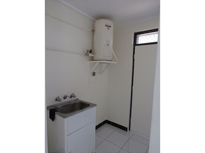 9 Little St, Pine Creek NT 0847