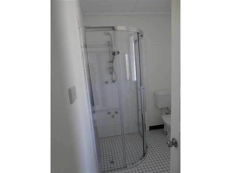 9 Little St, Pine Creek NT 0847