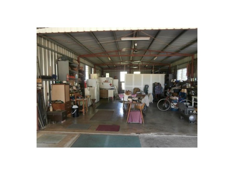 7 Swannel St, Adelaide River NT 0846