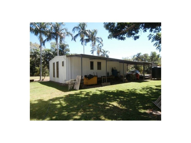 7 Swannel St, Adelaide River NT 0846