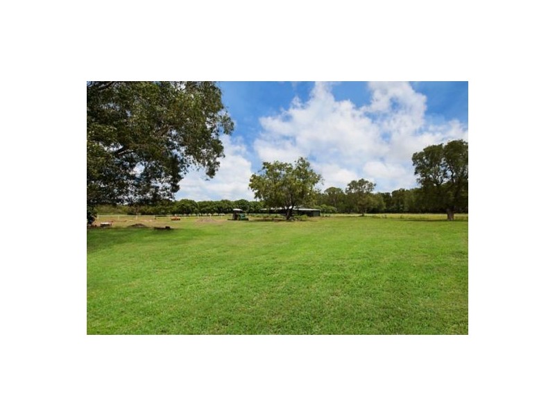 170 Pheasant Dr, Mcminns Lagoon NT 0822