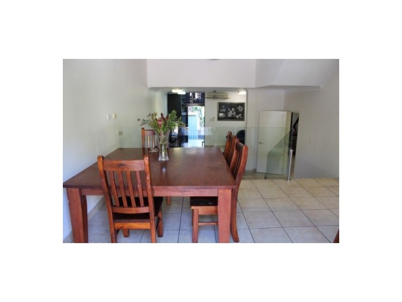 2/18 Gothenburg Cres, Stuart Park NT 0820