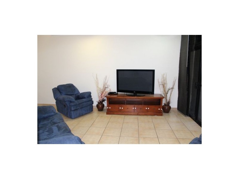 2/18 Gothenburg Cres, Stuart Park NT 0820