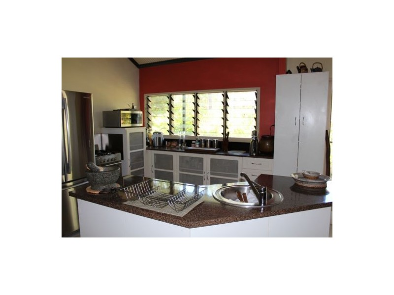 11 Bray Pl, Wagait Beach NT 0822