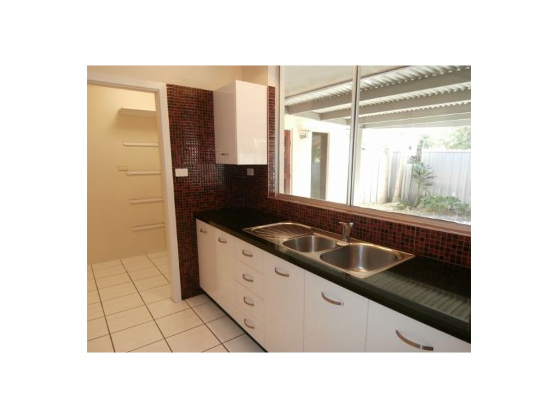 11 Parmentier Pl, Moulden NT 0830
