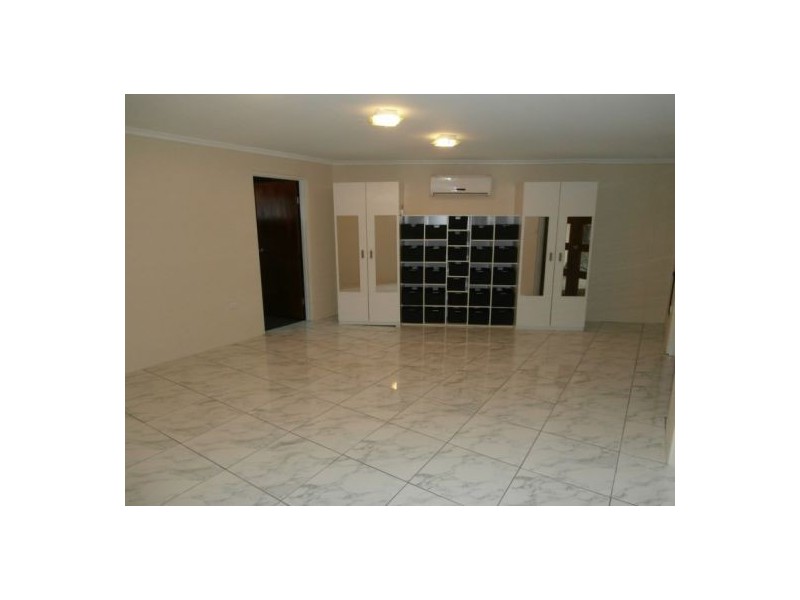 11 Parmentier Pl, Moulden NT 0830