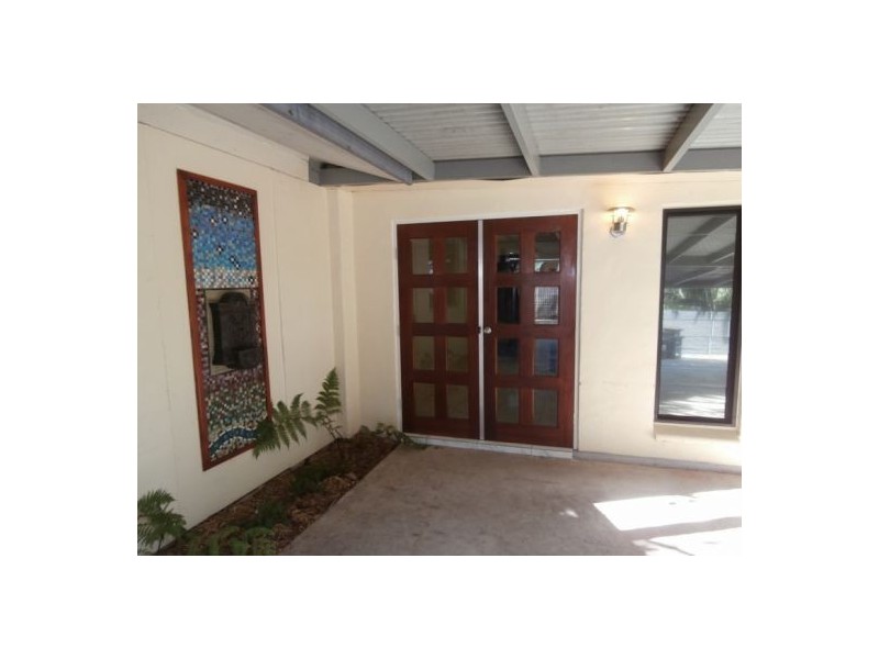 11 Parmentier Pl, Moulden NT 0830