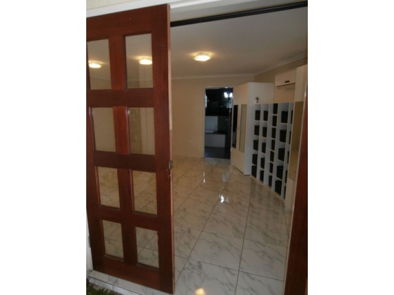 11 Parmentier Pl, Moulden NT 0830