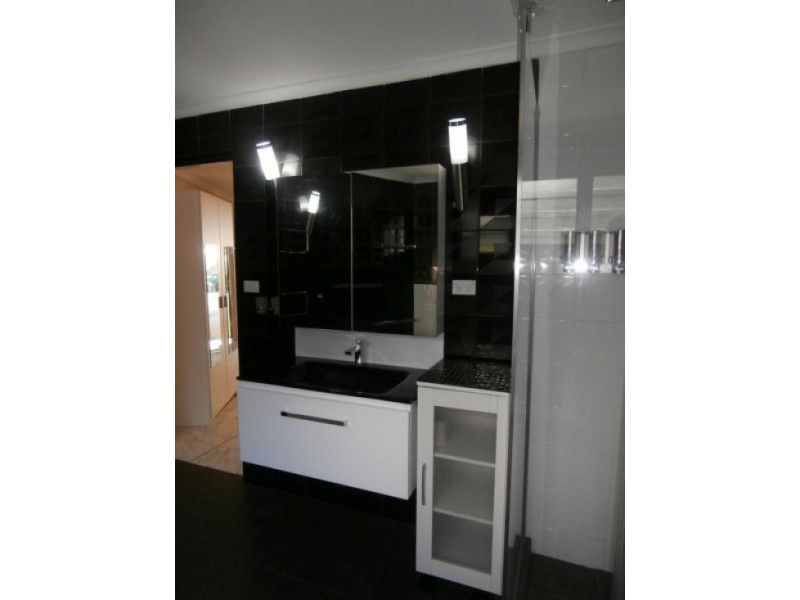 11 Parmentier Pl, Moulden NT 0830