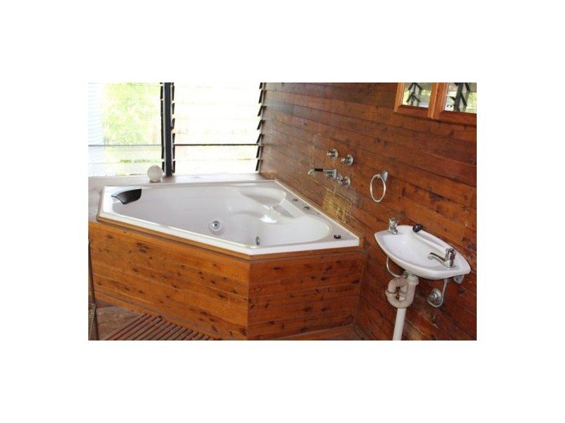 130 Echidna Rd, Lake Bennett NT 0822