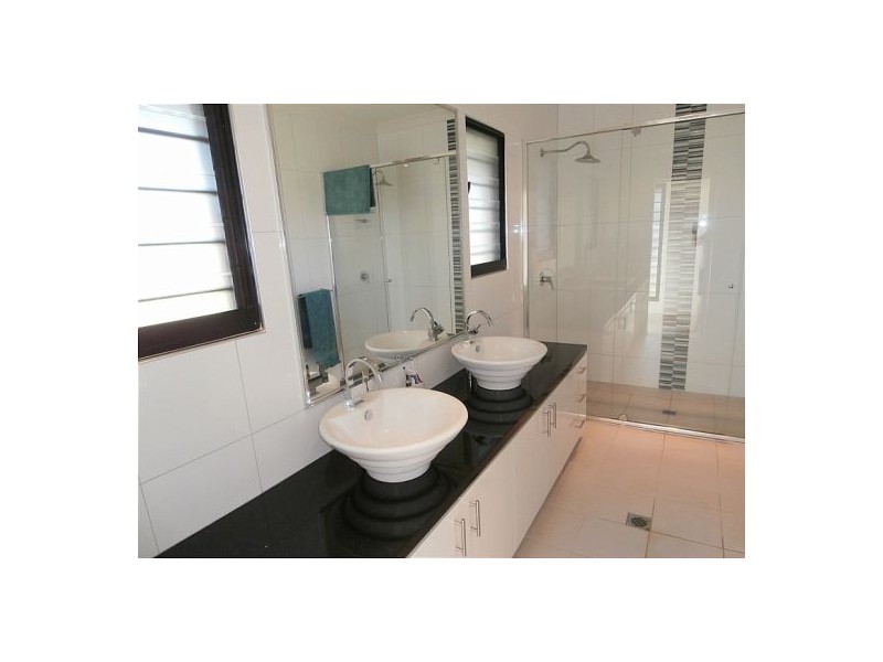 102 Affleck Rd, Acacia Hills NT 0822