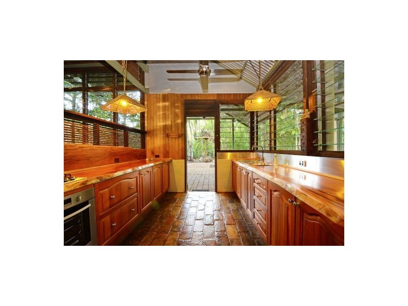 25 Stuckey Crt, Howard Springs NT 0835