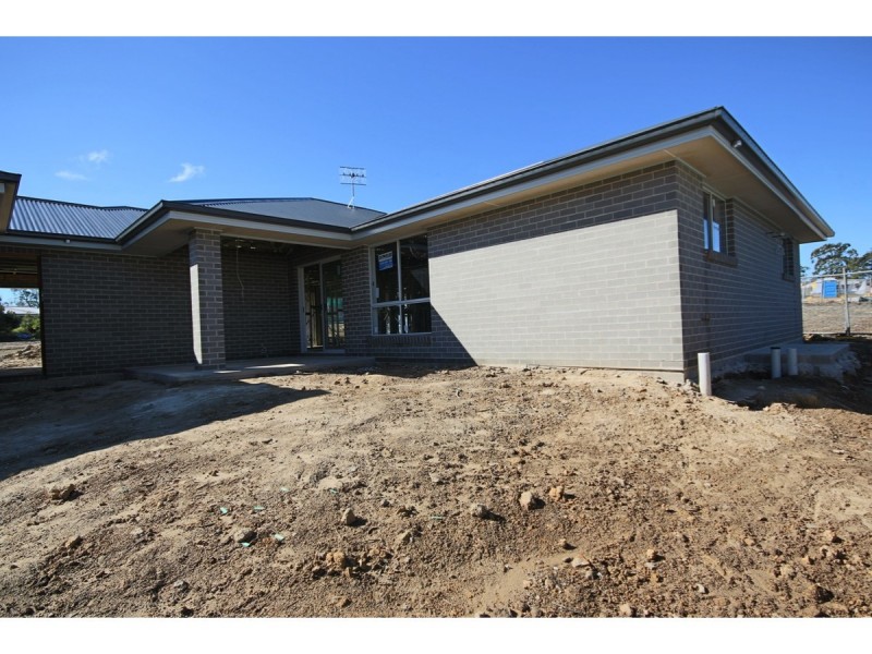 1/19 Nadine Street, Sanctuary Point NSW 2540
