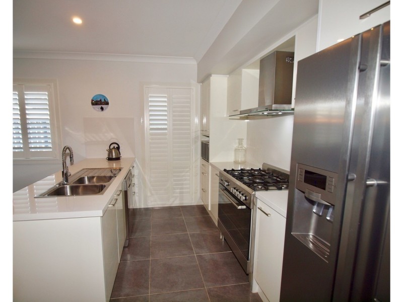 16 Seagrass Avenue, Vincentia NSW 2540