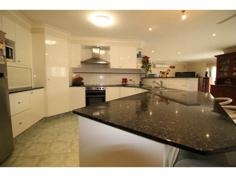 21 Keldie Close, St Georges Basin NSW 2540