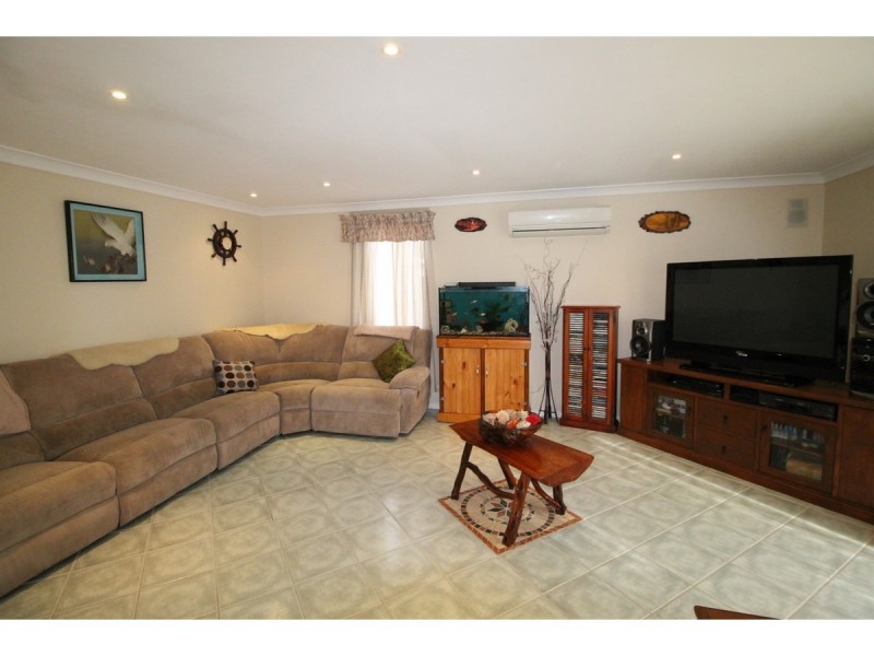 21 Keldie Close, St Georges Basin NSW 2540