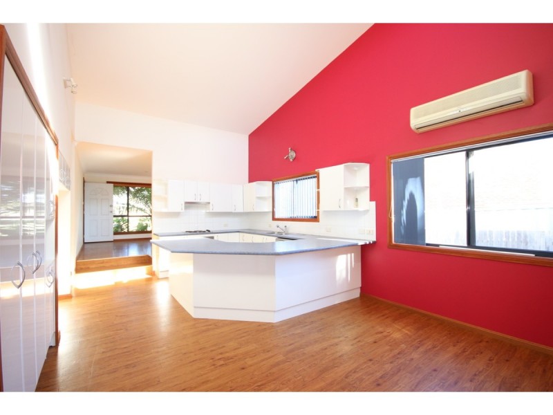 32 Tasman Road, St Georges Basin NSW 2540