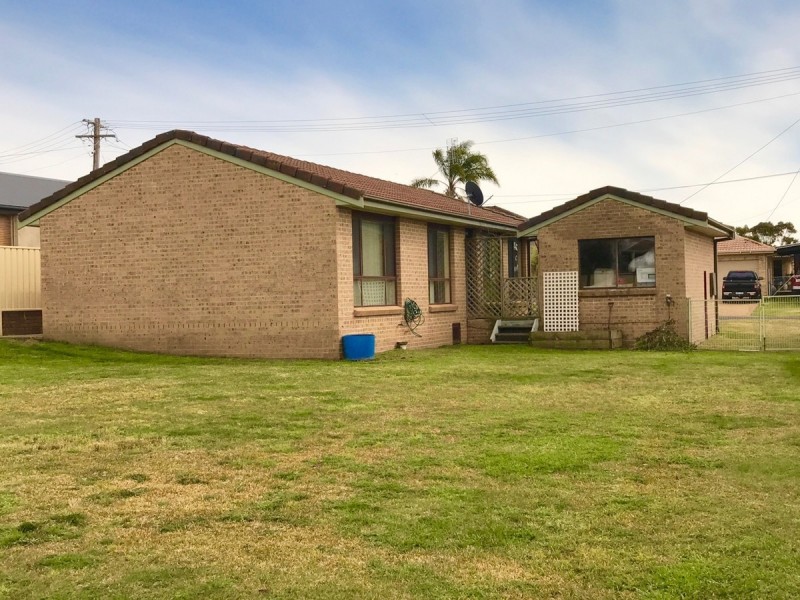 13 Raven Close, Vincentia NSW 2540
