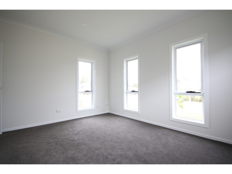 99B Links Avenue, Sanctuary Point NSW 2540