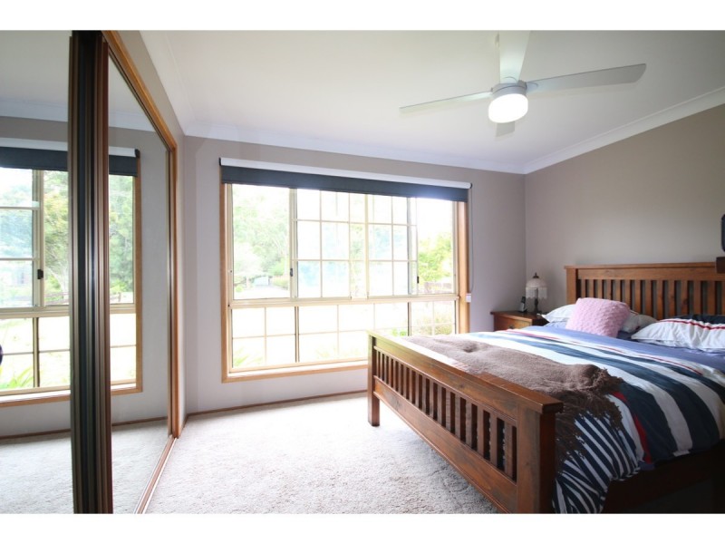 13 Tasman Road, St Georges Basin NSW 2540