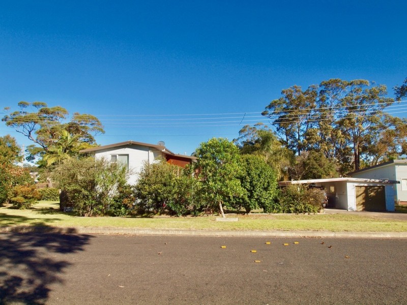 111 Elizabeth Drive, Vincentia NSW 2540