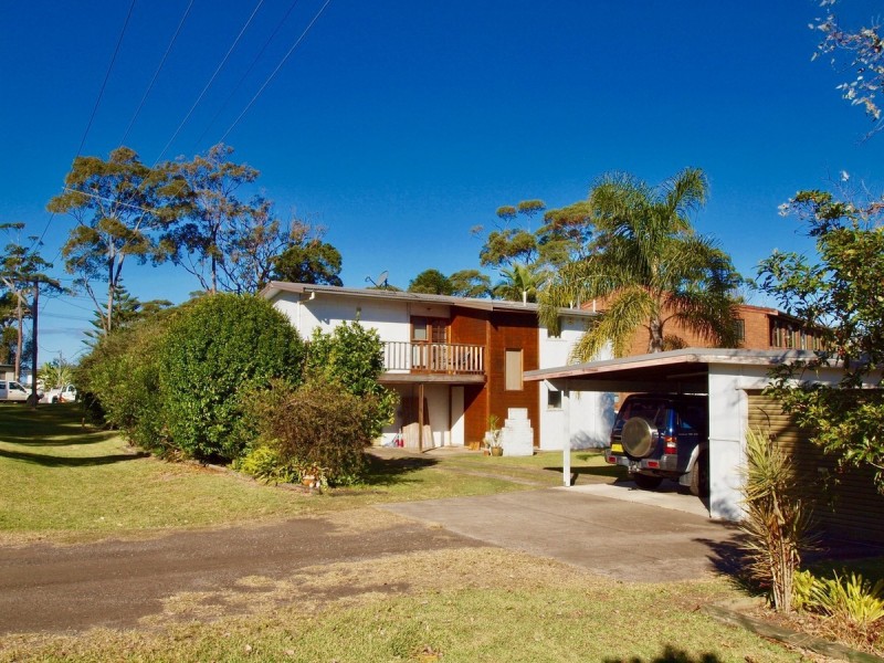 111 Elizabeth Drive, Vincentia NSW 2540