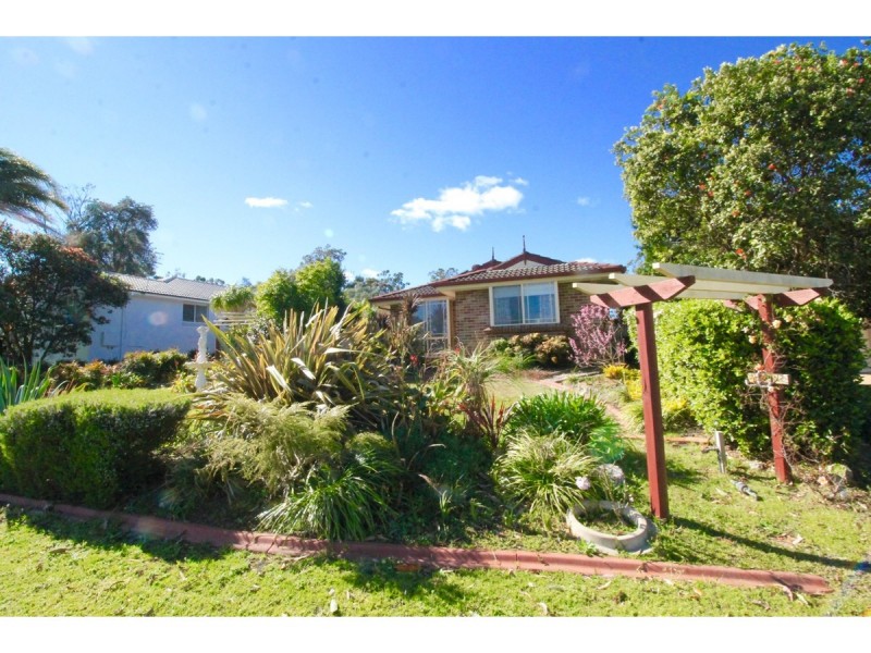 6 Claylands Drive, St Georges Basin NSW 2540