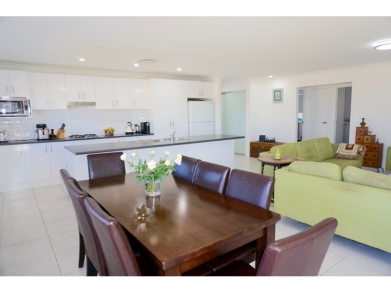44 Anson Street, Sanctuary Point NSW 2540