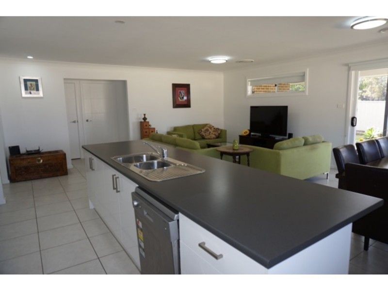 44 Anson Street, Sanctuary Point NSW 2540
