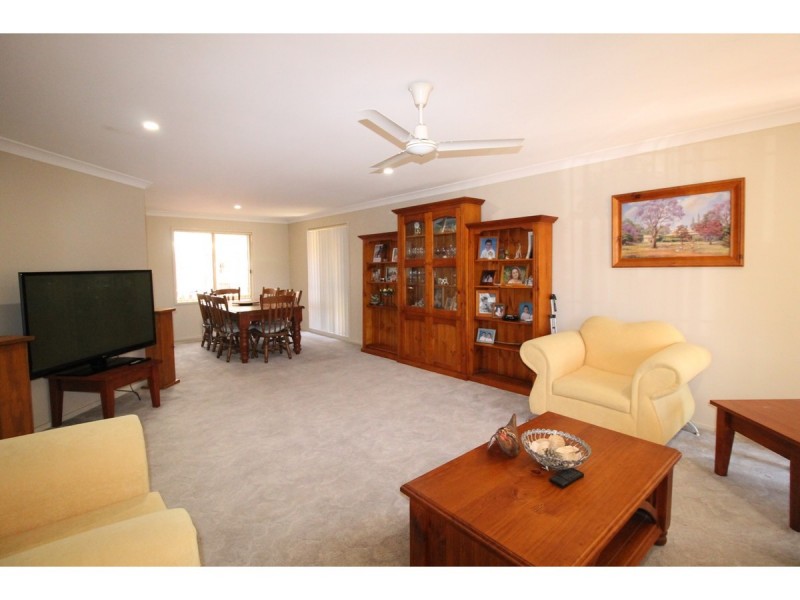 12 Kenneth Avenue, Sanctuary Point NSW 2540