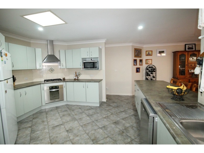 12 Kenneth Avenue, Sanctuary Point NSW 2540