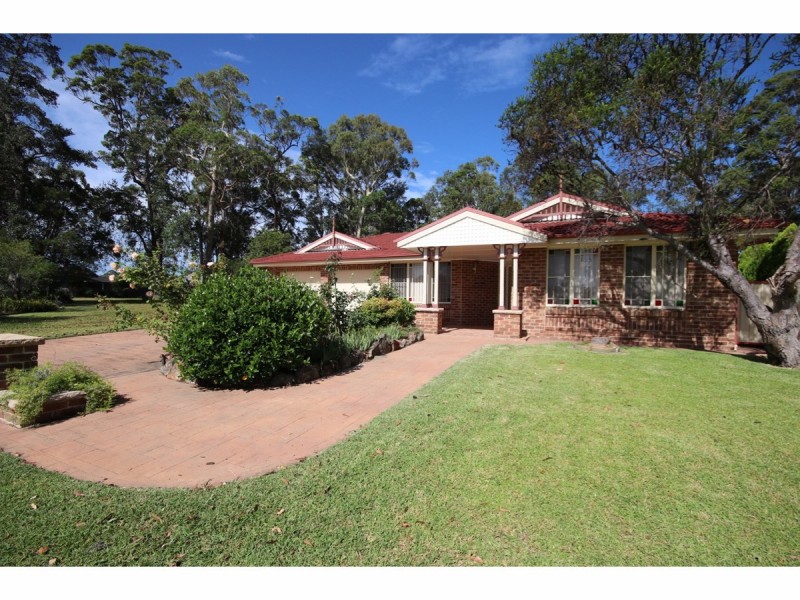 3 Jackson Close, St Georges Basin NSW 2540