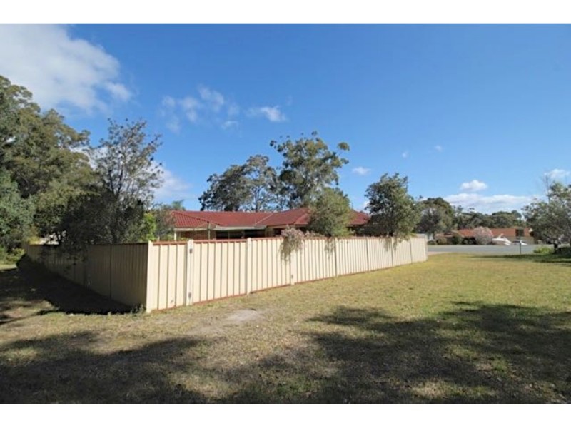 3 Jackson Close, St Georges Basin NSW 2540