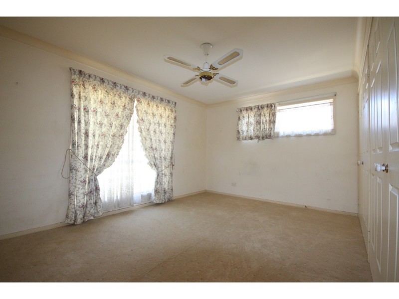 27 Dunisla Street, Sanctuary Point NSW 2540
