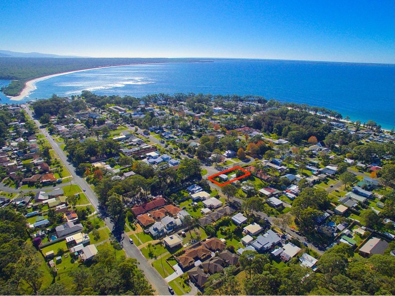 2 Berry Street, Huskisson NSW 2540