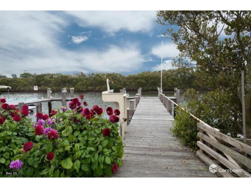 5 Adelaide Street, Greenwell Point NSW 2540