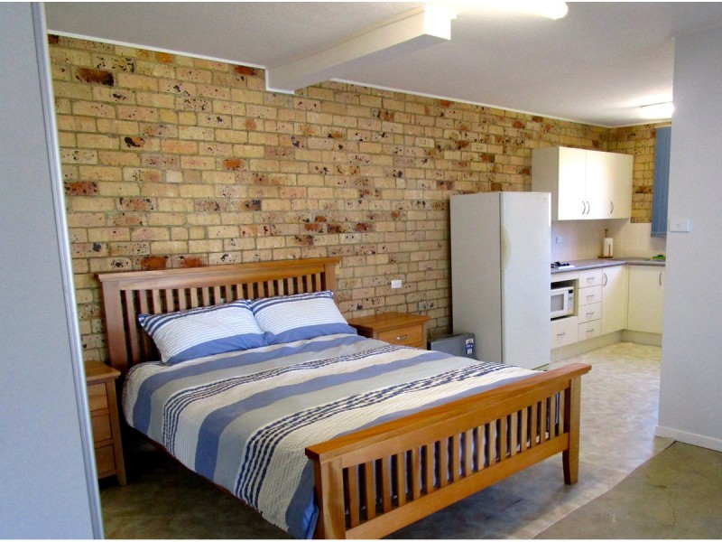 58 Basin View Parade, Basin View NSW 2540